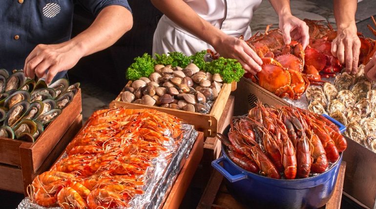 seafood-bbq-roasted-whole-lamb-dinner-buffet
